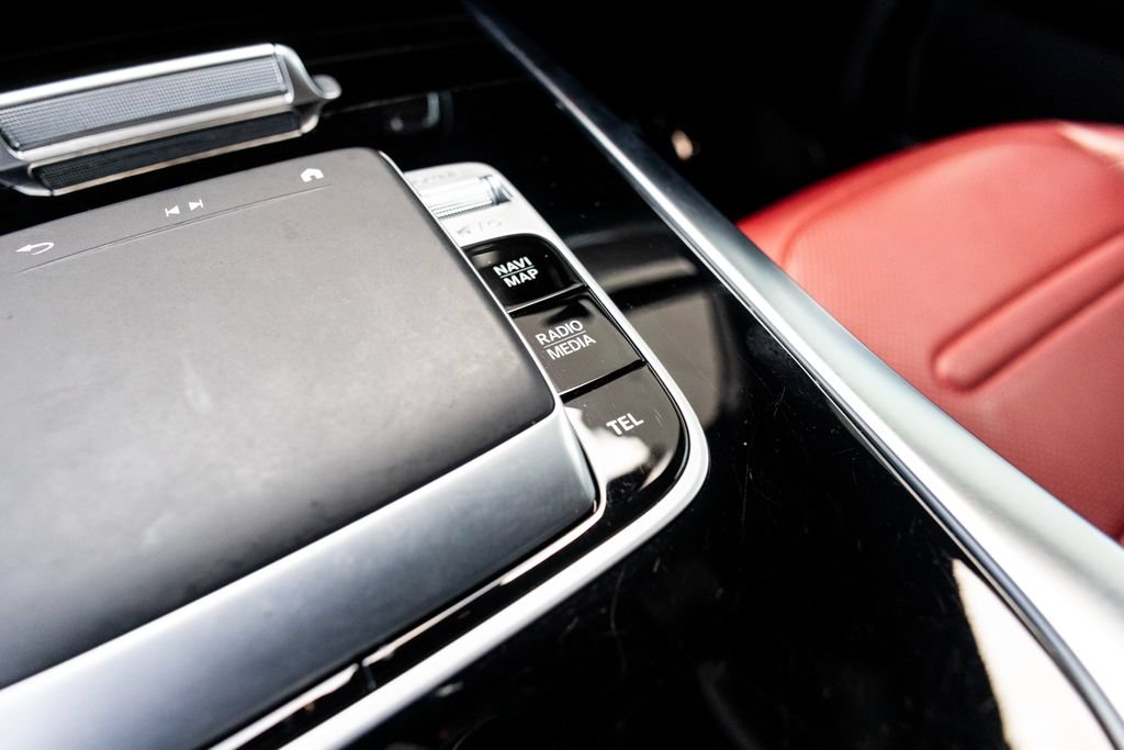 Used 2025 Mercedes-Benz G 550 image 36