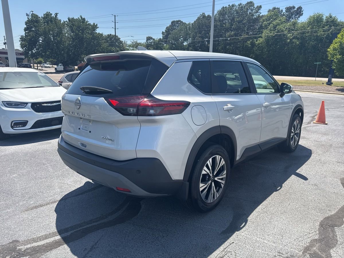 Used 2023 Nissan Rogue SV AWD/4WD image 7