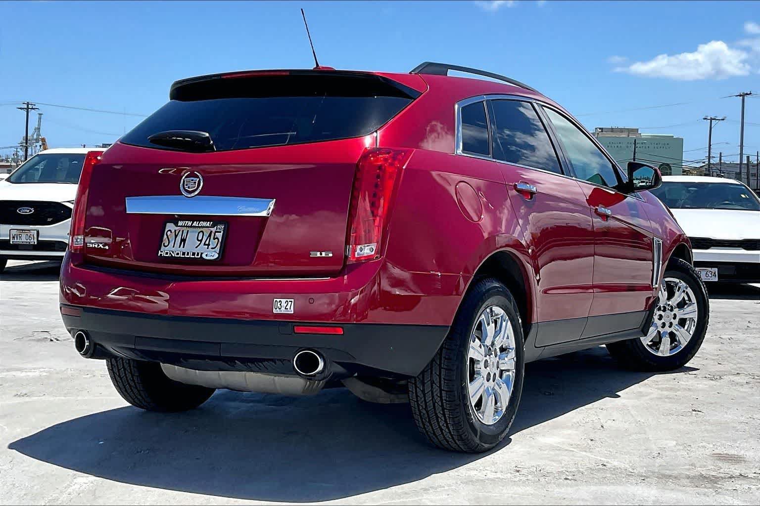 Used 2016 Cadillac SRX Luxury w/ Driver Awareness Package AWD/4WD image 22
