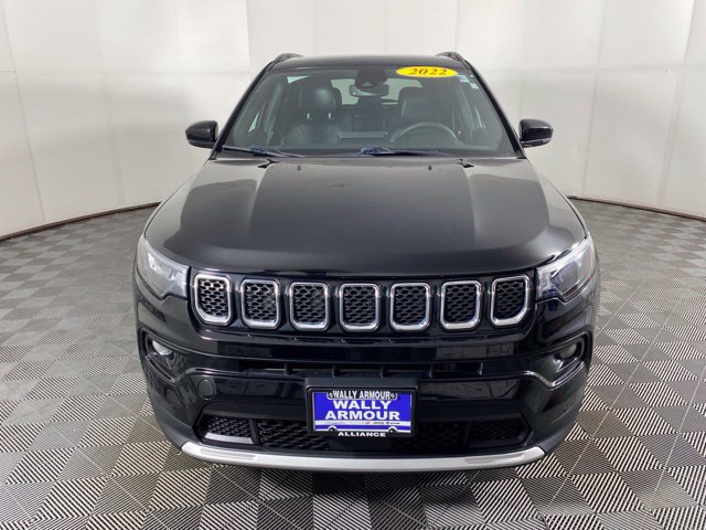 Used 2023 Jeep Compass Limited w/ Sun and Sound Group AWD/4WD image 12