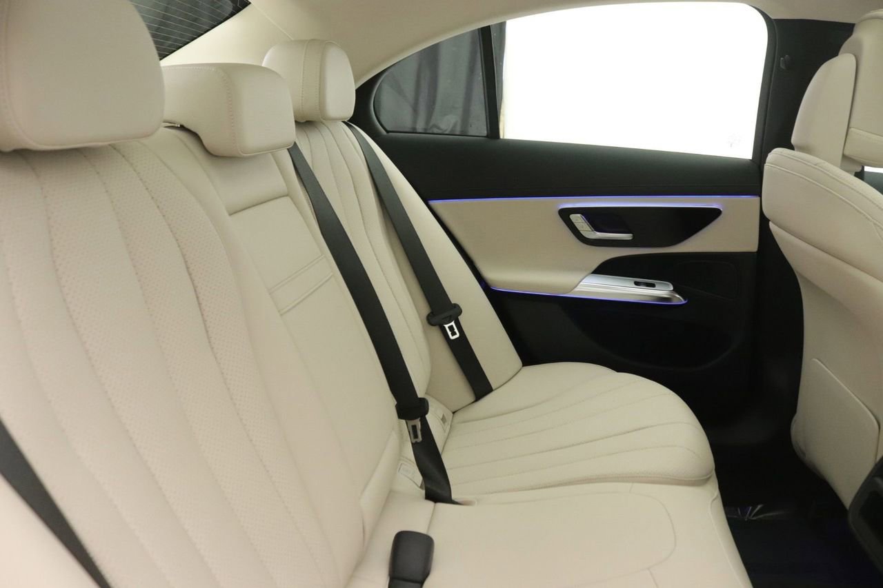 New 2026 Mercedes-Benz E 350 Sedan image 10
