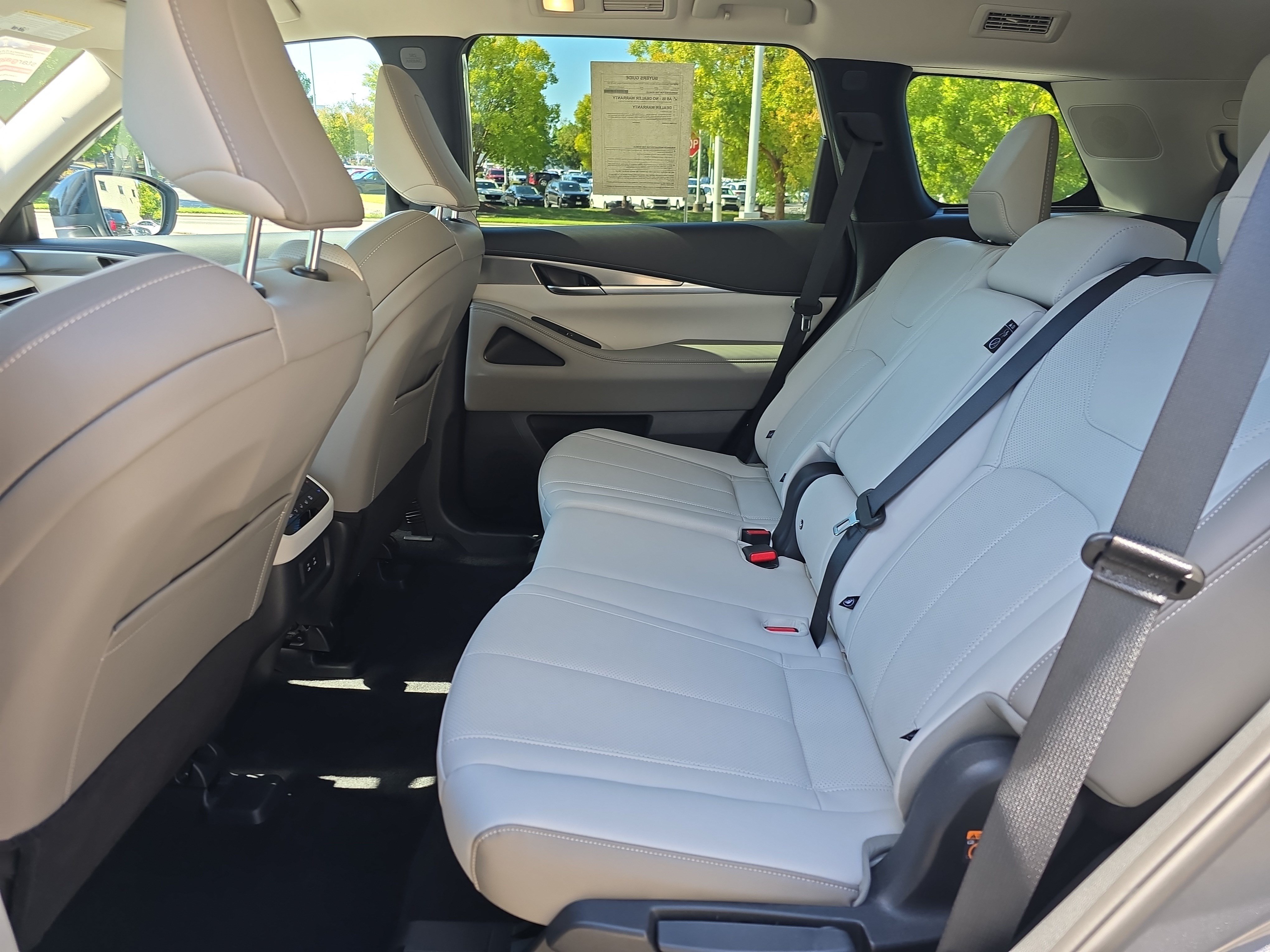 Used 2026 INFINITI QX60 Pure w/ Cargo Package AWD/4WD image 13