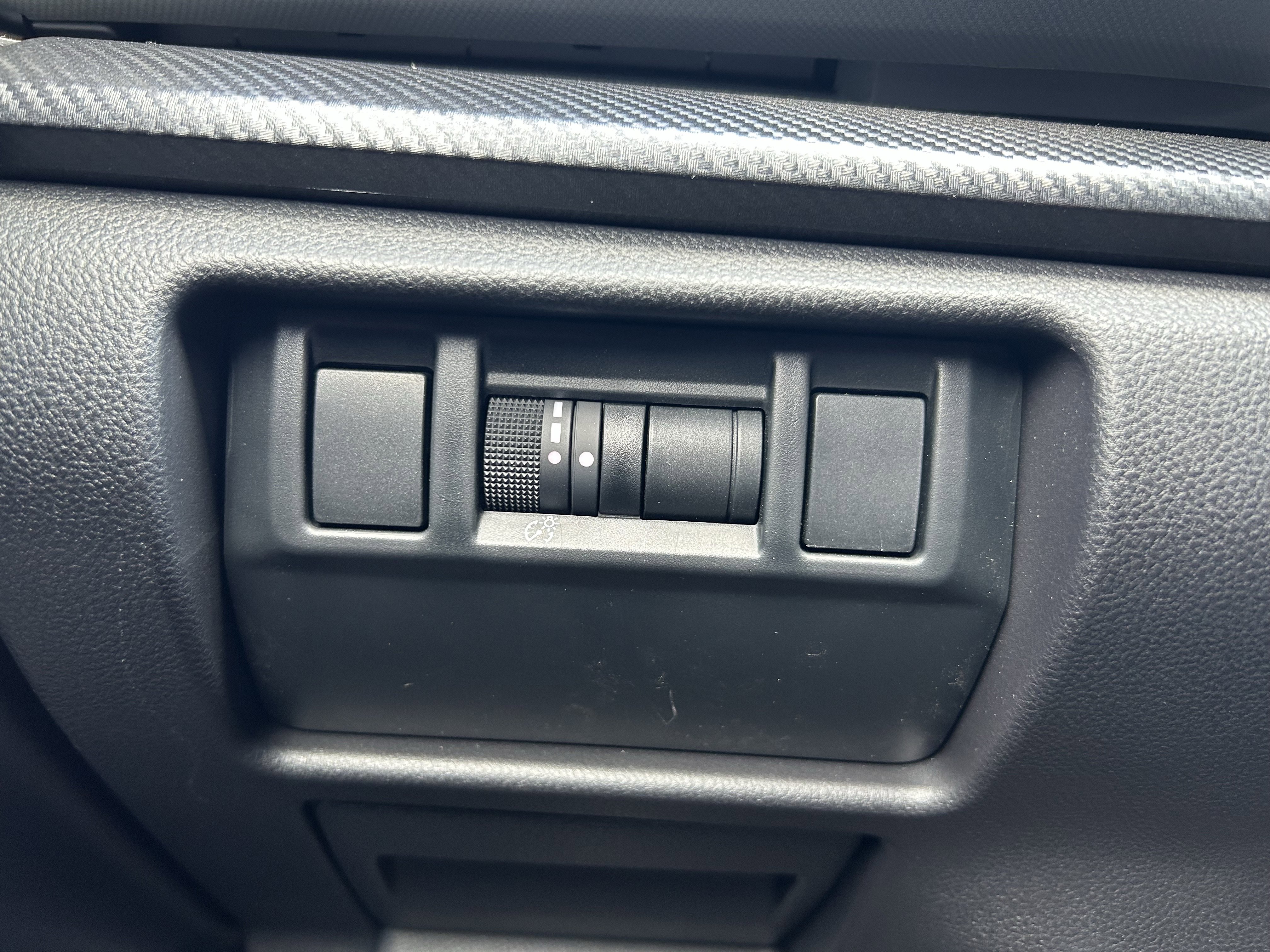 Certified 2025 Subaru Crosstrek 2.5i Sport image 18