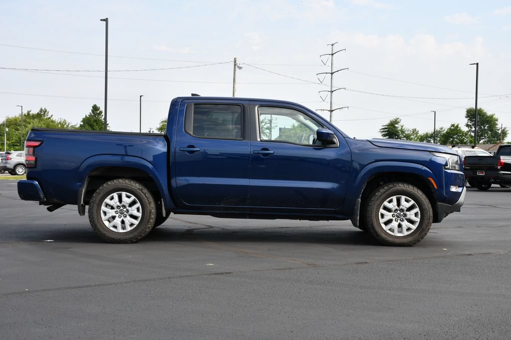 Used 2022 Nissan Frontier SV AWD/4WD image 8