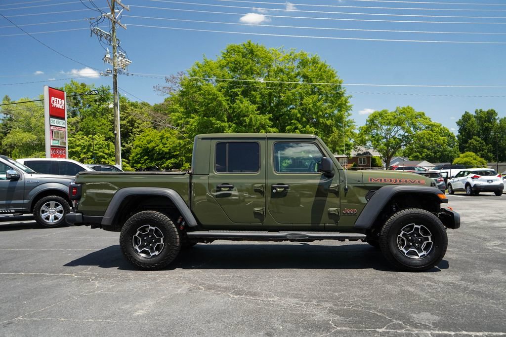 Used 2023 Jeep Gladiator Mojave w/ Trailer Tow Package AWD/4WD video 2