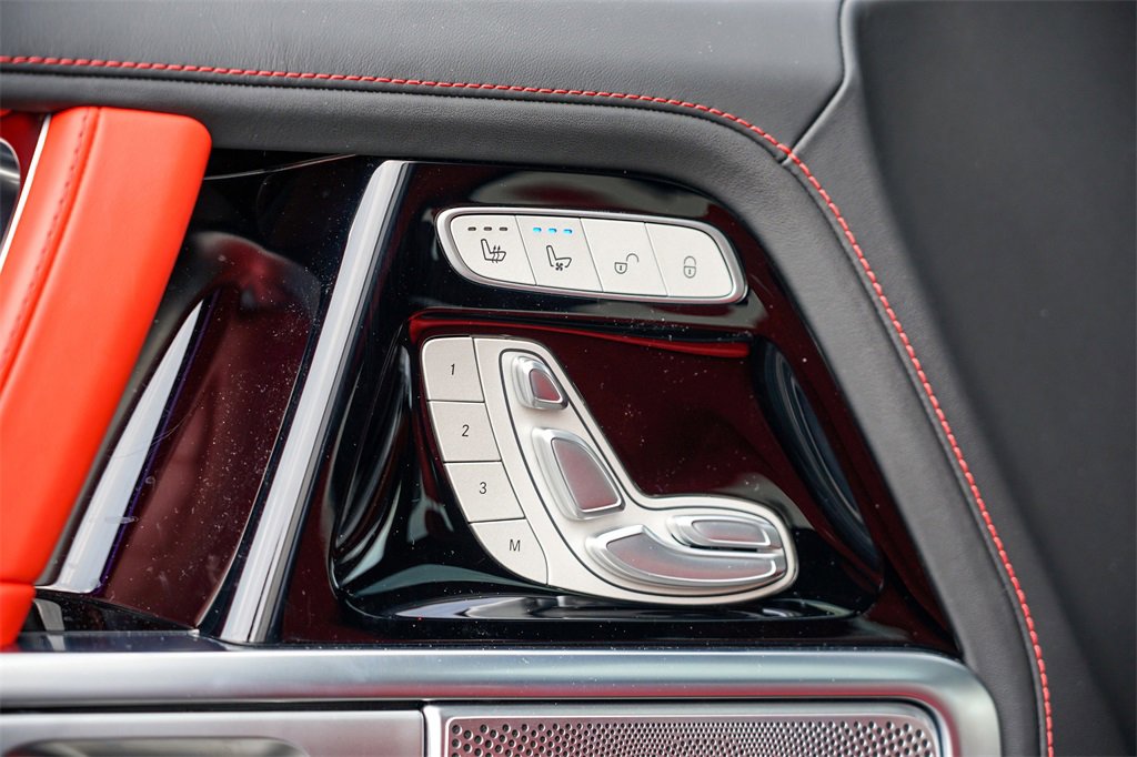 Used 2025 Mercedes-Benz G 63 AMG 4MATIC image 18