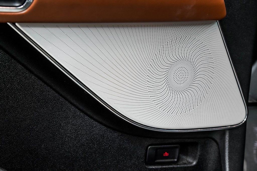 Used 2023 Lincoln Aviator Reserve w/ Equipment Group 201A image 48