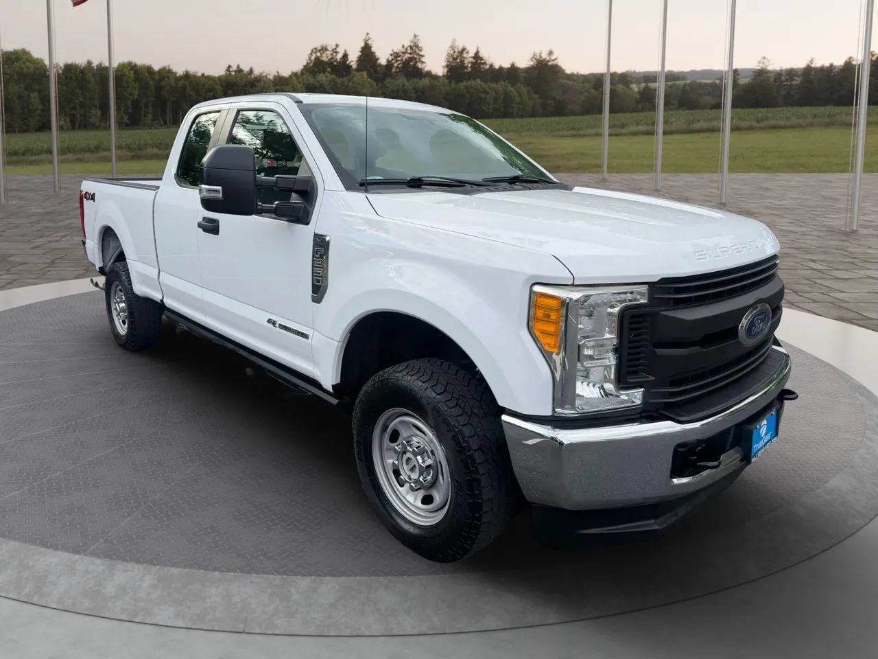 Used 2017 Ford F250 XL w/ Power Equipment Group AWD/4WD image 10