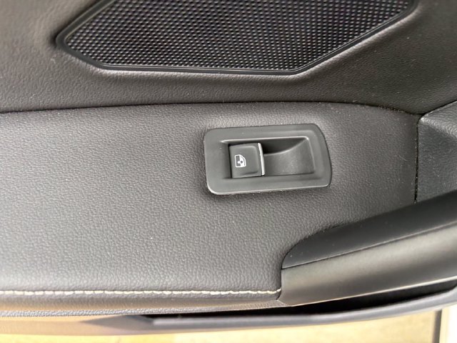Used 2024 Volkswagen Tiguan SE AWD/4WD image 49
