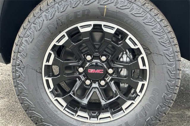 New 2026 GMC Canyon AT4 w/ Technology Plus Package image 24