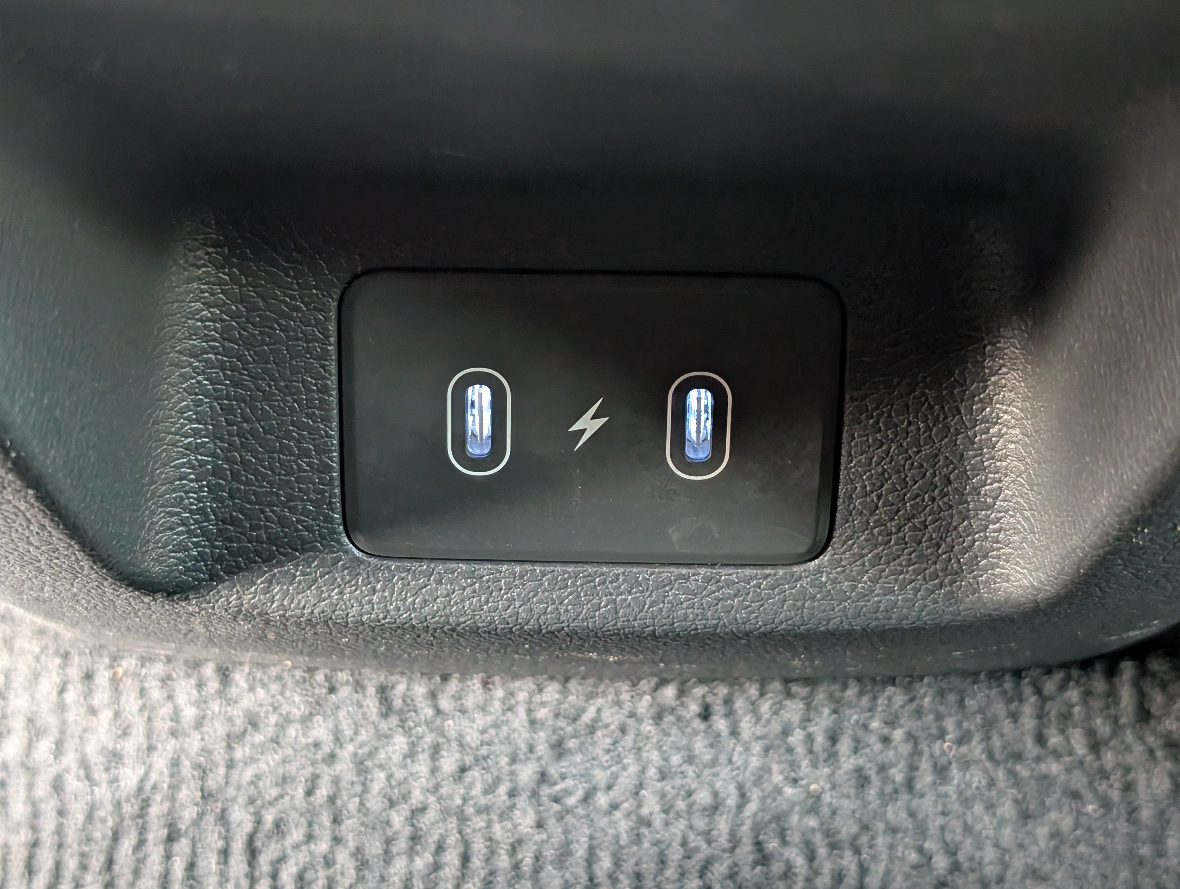 Used 2025 Hyundai Sonata SEL FWD image 31