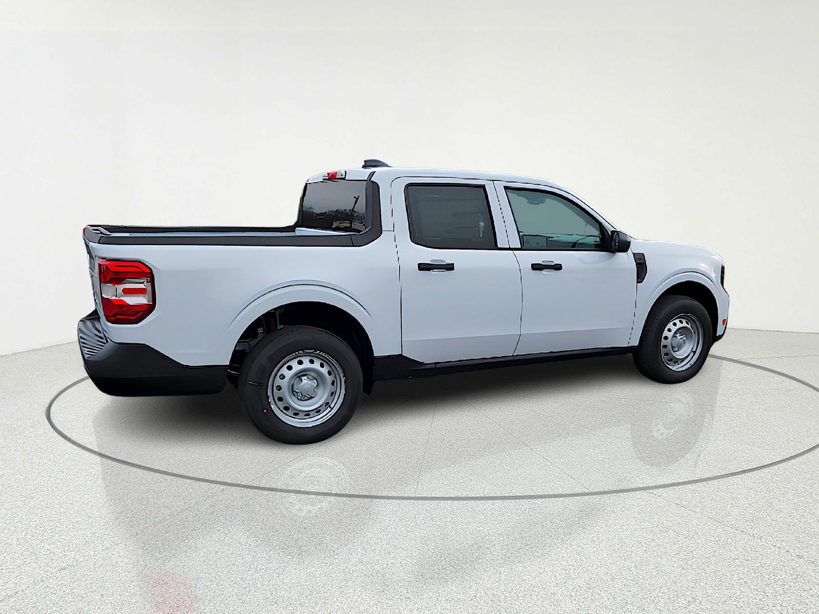 New 2026 Ford Maverick XL image 9