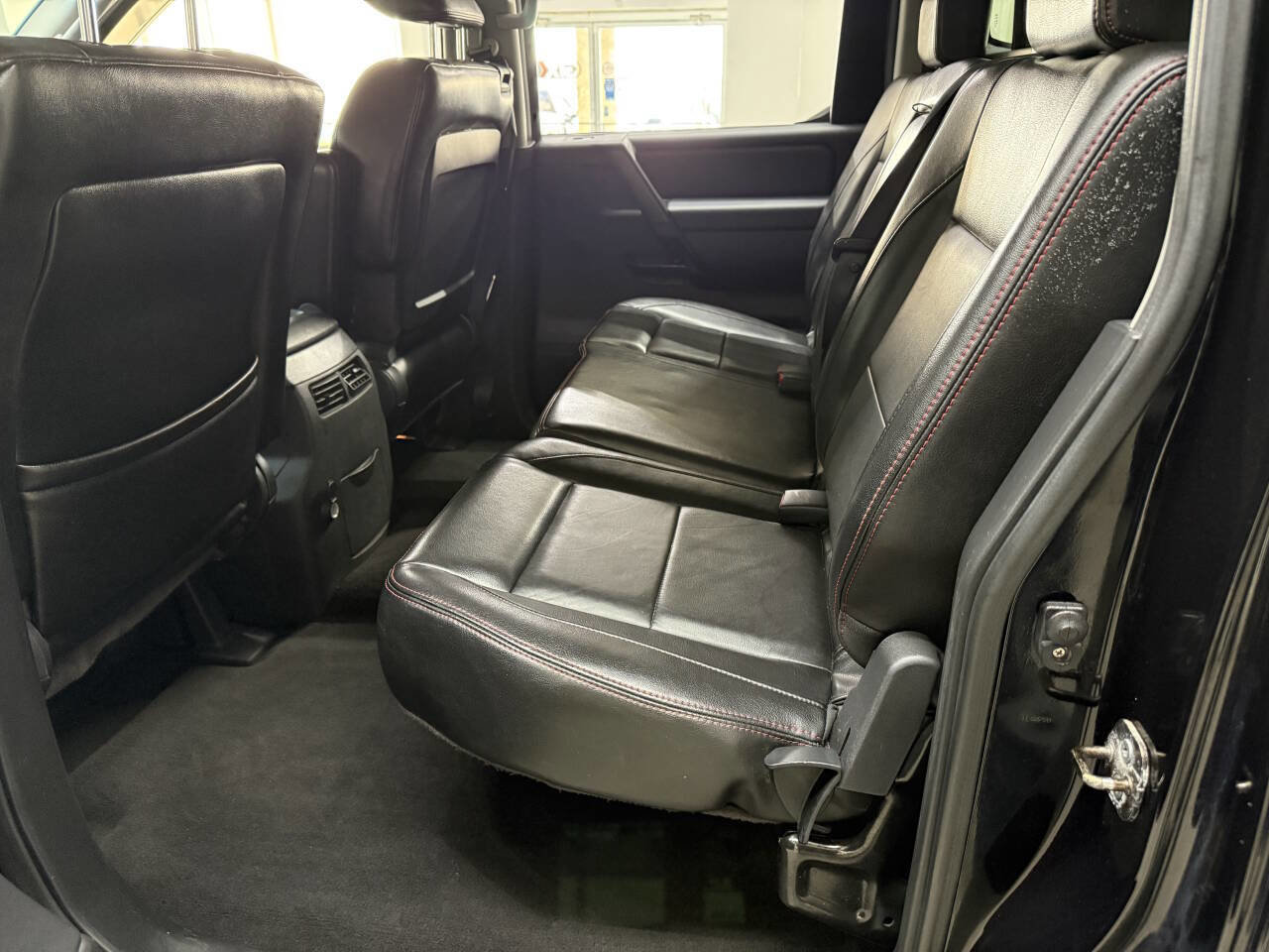 Used 2010 Nissan Titan PRO-4X w/ Pro-4x Leather Pkg AWD/4WD image 13