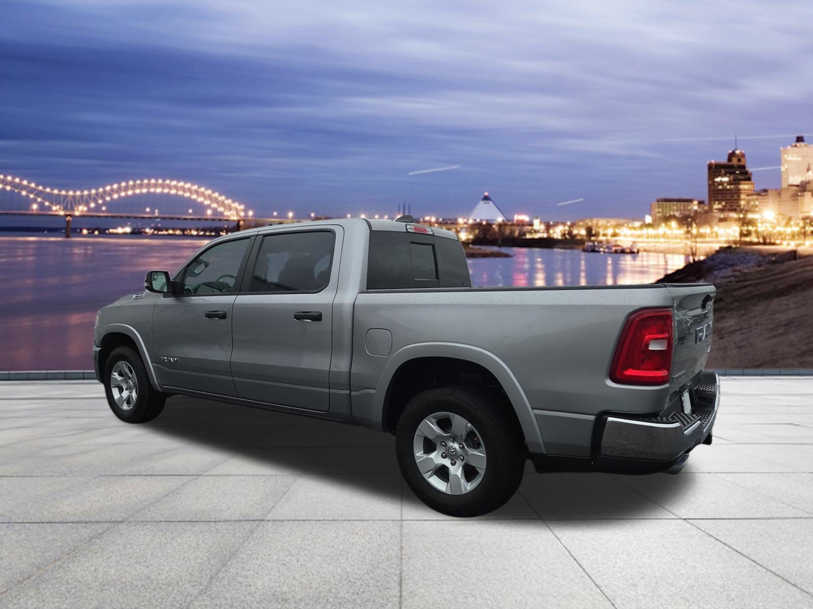 Used 2025 RAM 1500 Big Horn AWD/4WD image 3