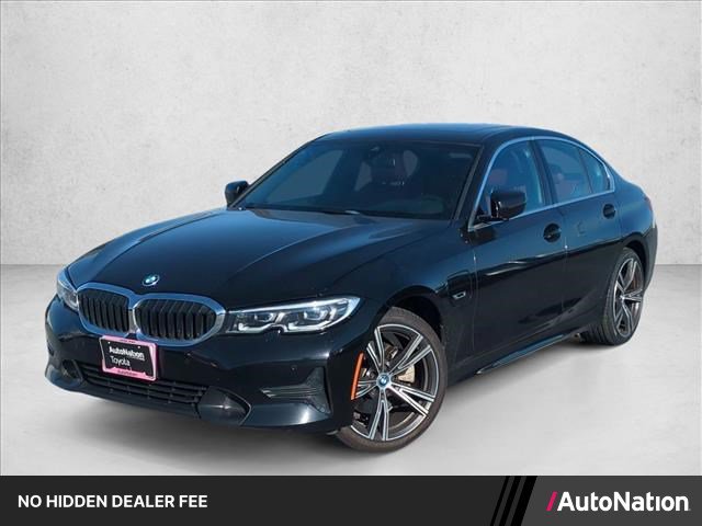 Used 2022 BMW 330e w/ Convenience Package