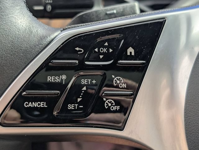 Used 2024 Mercedes-Benz C 300 Sedan image 15