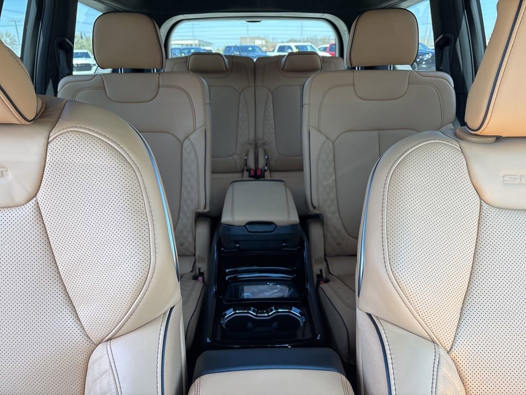 New 2026 Jeep Grand Cherokee L Summit image 15