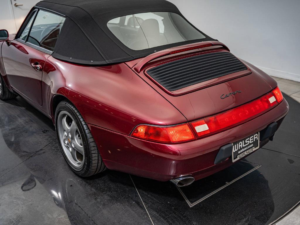 Used 1998 Porsche 911 Carrera RWD image 23