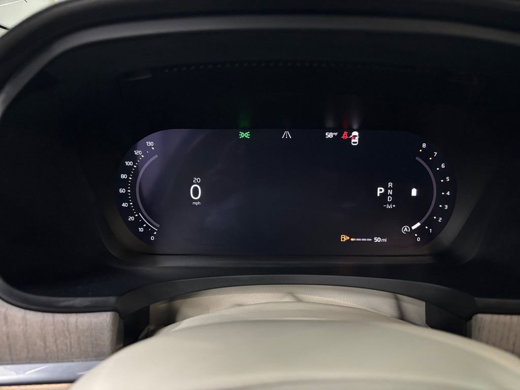 Certified 2025 Volvo S90 B6 Ultra w/ Lounge Package image 28