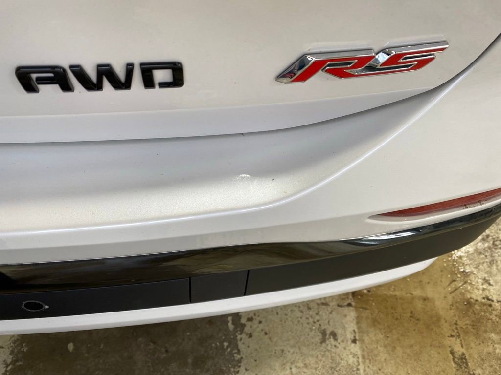 Used 2023 Chevrolet Equinox RS image 18