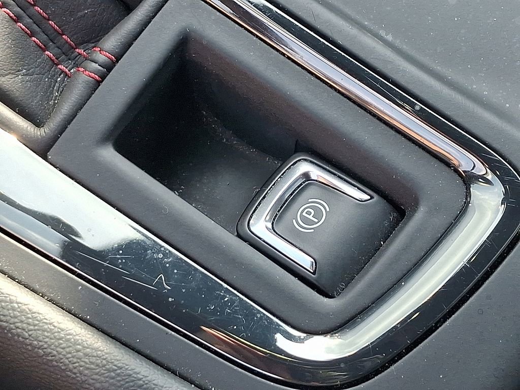 Used 2024 Chevrolet Equinox RS w/ RS Leather Package image 33