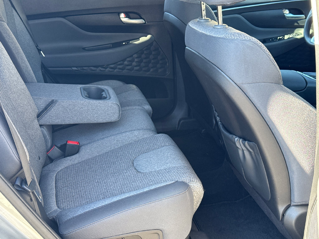 Used 2022 Hyundai Santa Fe SEL AWD/4WD image 9