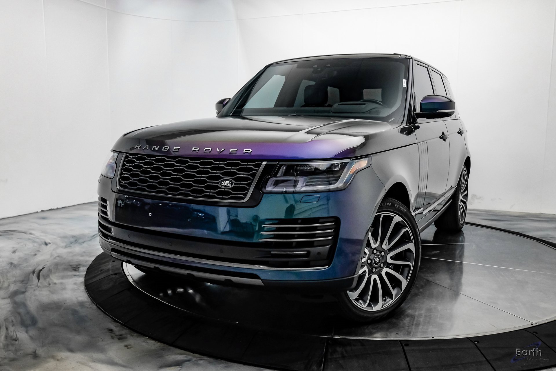 Used 2020 Land Rover Range Rover Autobiography image 3
