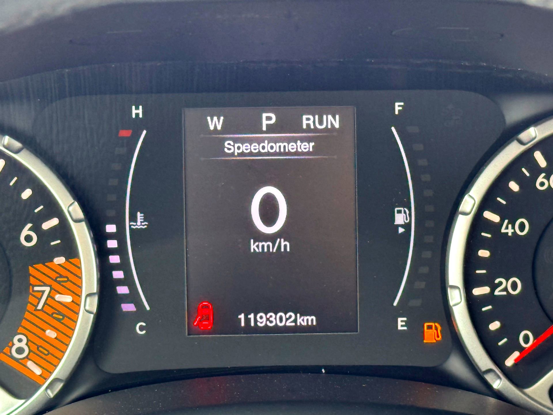 Used 2020 Jeep Renegade Latitude FWD image 22