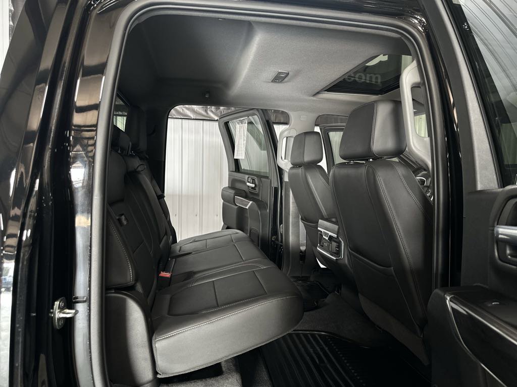 Used 2021 Chevrolet Silverado 3500 LTZ w/ LTZ Plus Package image 39