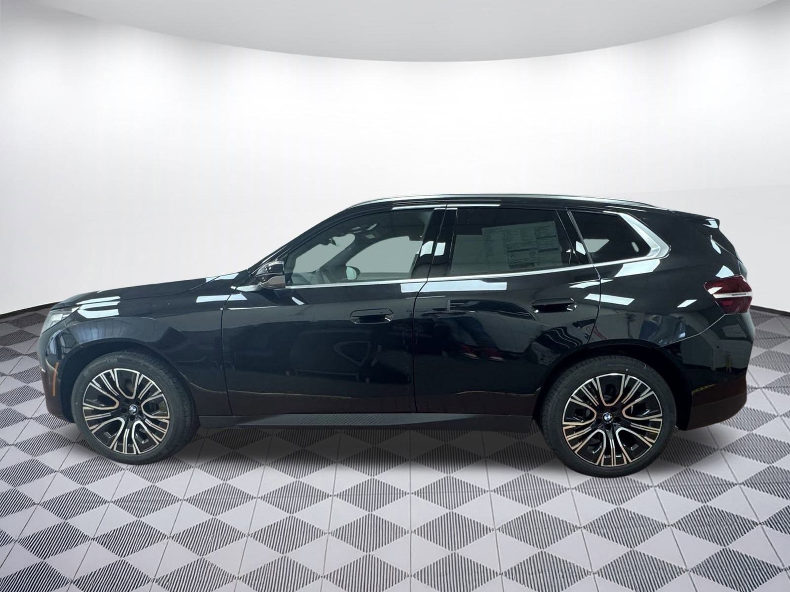 Used 2025 BMW X3 xDrive30i w/ Convenience Package image 2