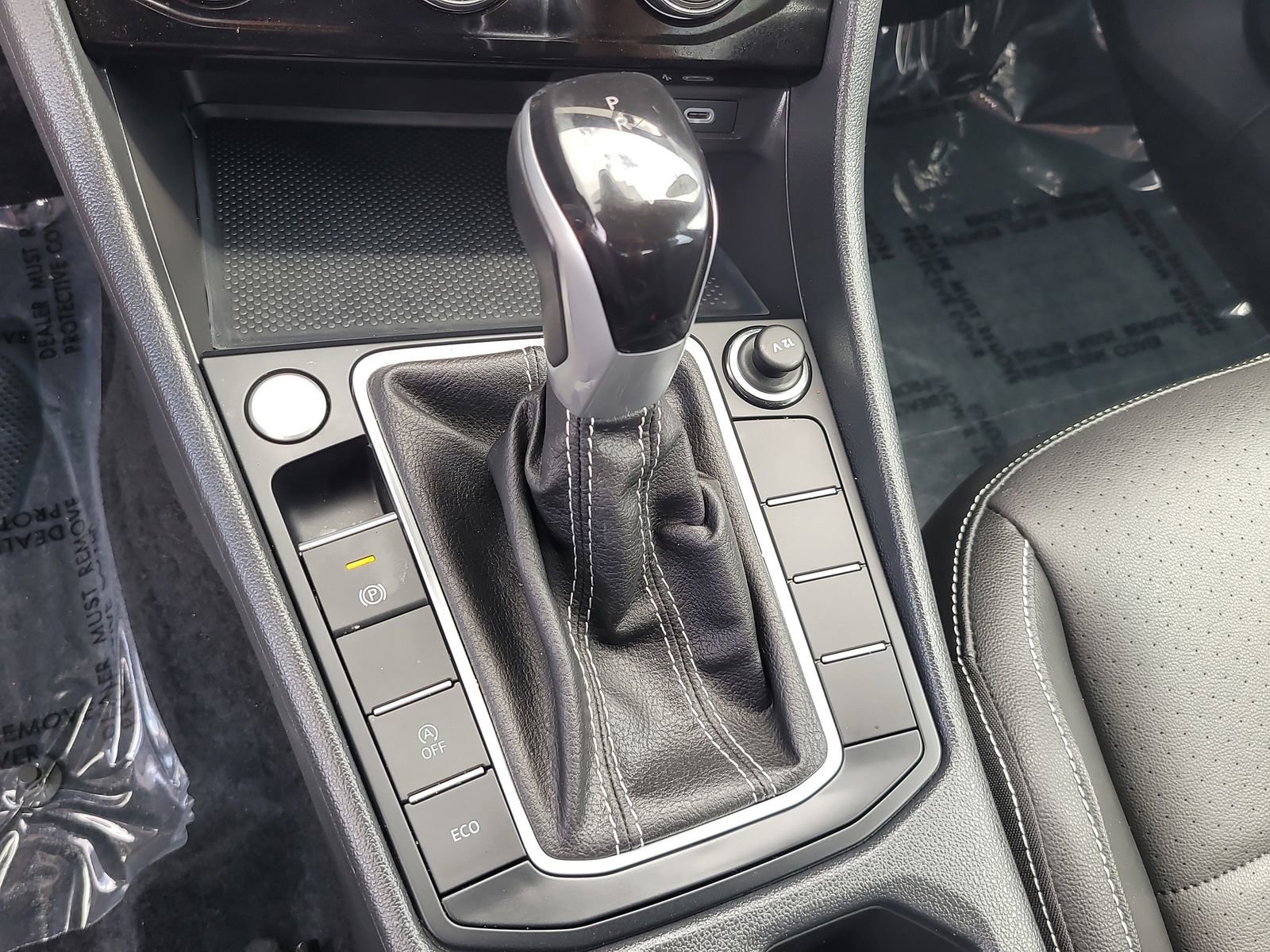 Used 2024 Volkswagen Jetta SE image 22