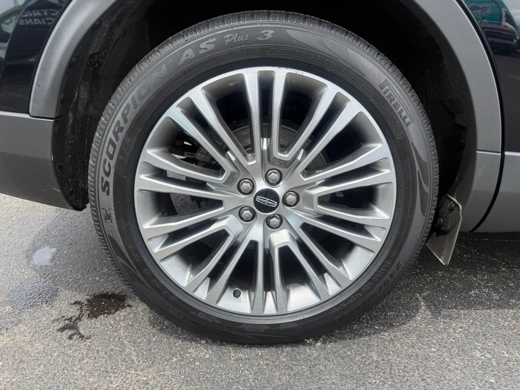 Used 2018 Lincoln MKX Reserve FWD image 41