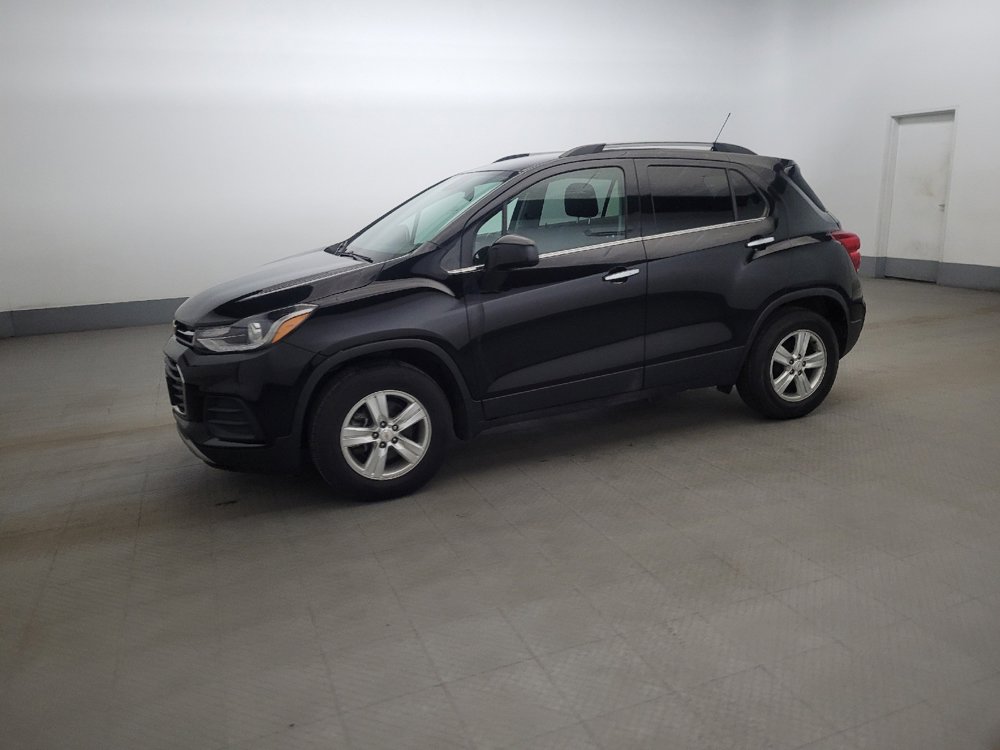 Used 2020 Chevrolet Trax LT w/ LT Convenience Package image 2