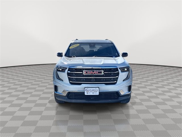 Used 2025 GMC Acadia Elevation image 3