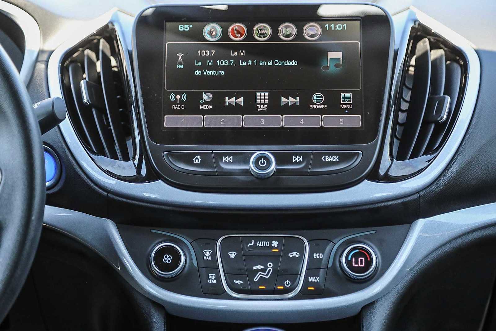 Used 2018 Chevrolet Volt LT FWD image 14