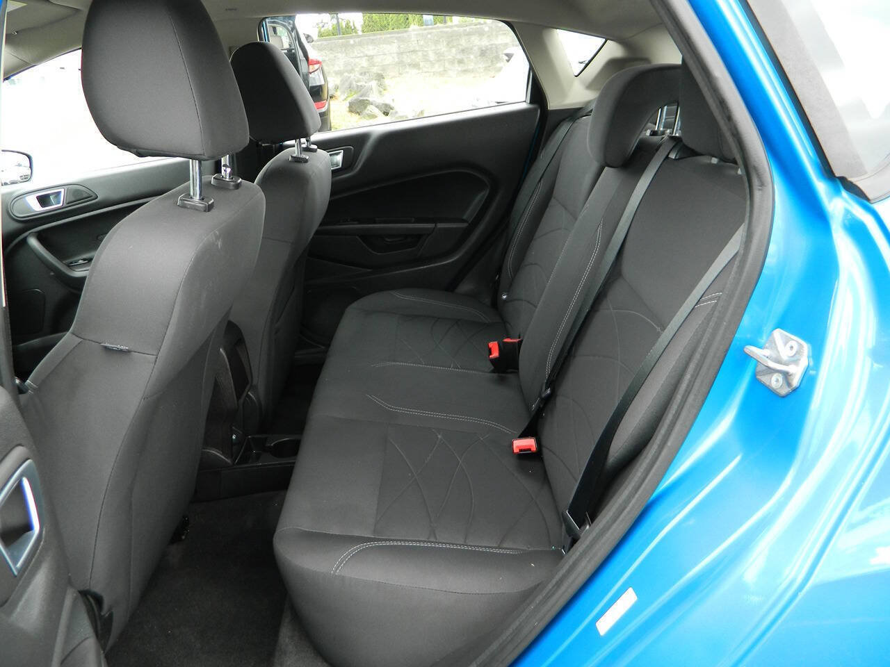 Used 2014 Ford Fiesta SE FWD image 14