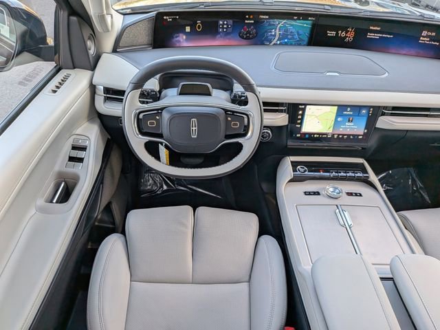 New 2026 Lincoln Navigator L Reserve w/ Jet Appearance Package image 15