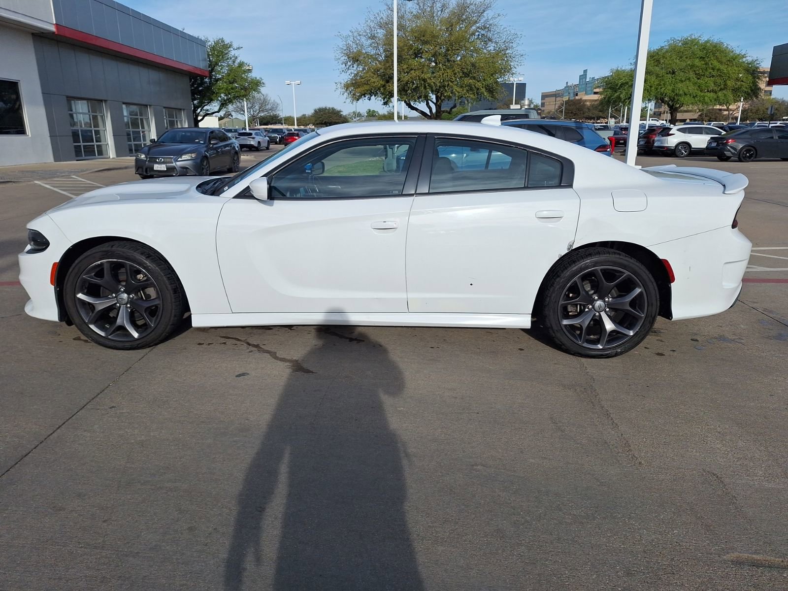 Used 2019 Dodge Charger GT image 3