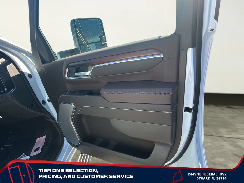 New 2026 GMC Sierra 3500 Denali w/ Denali Reserve Package AWD/4WD image 36