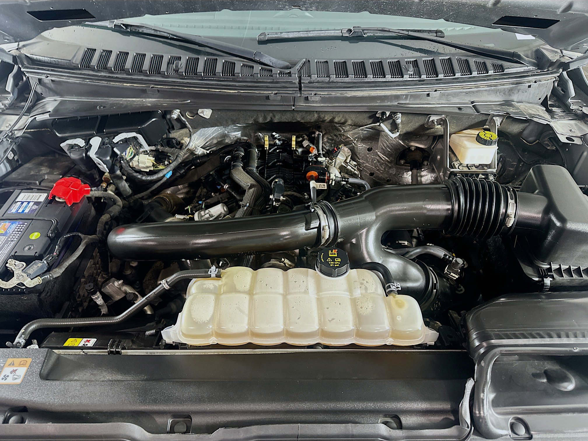 Used 2024 Ford Expedition Limited image 36