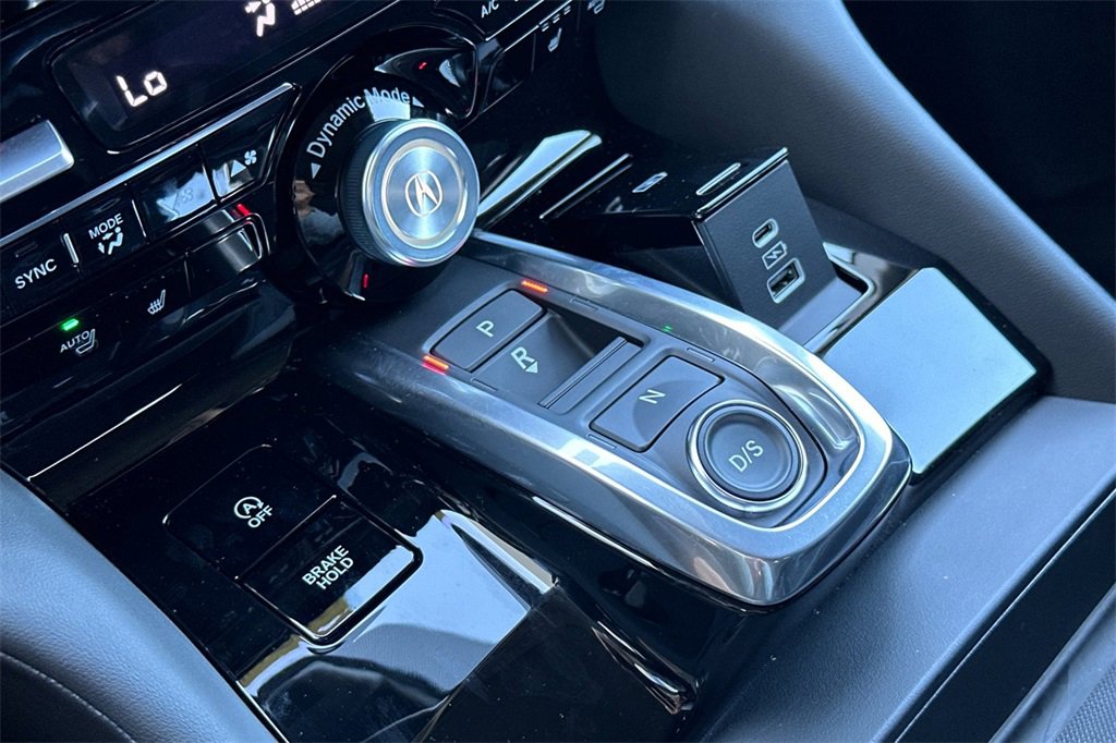 Certified 2025 Acura MDX w/ Technology Package image 24