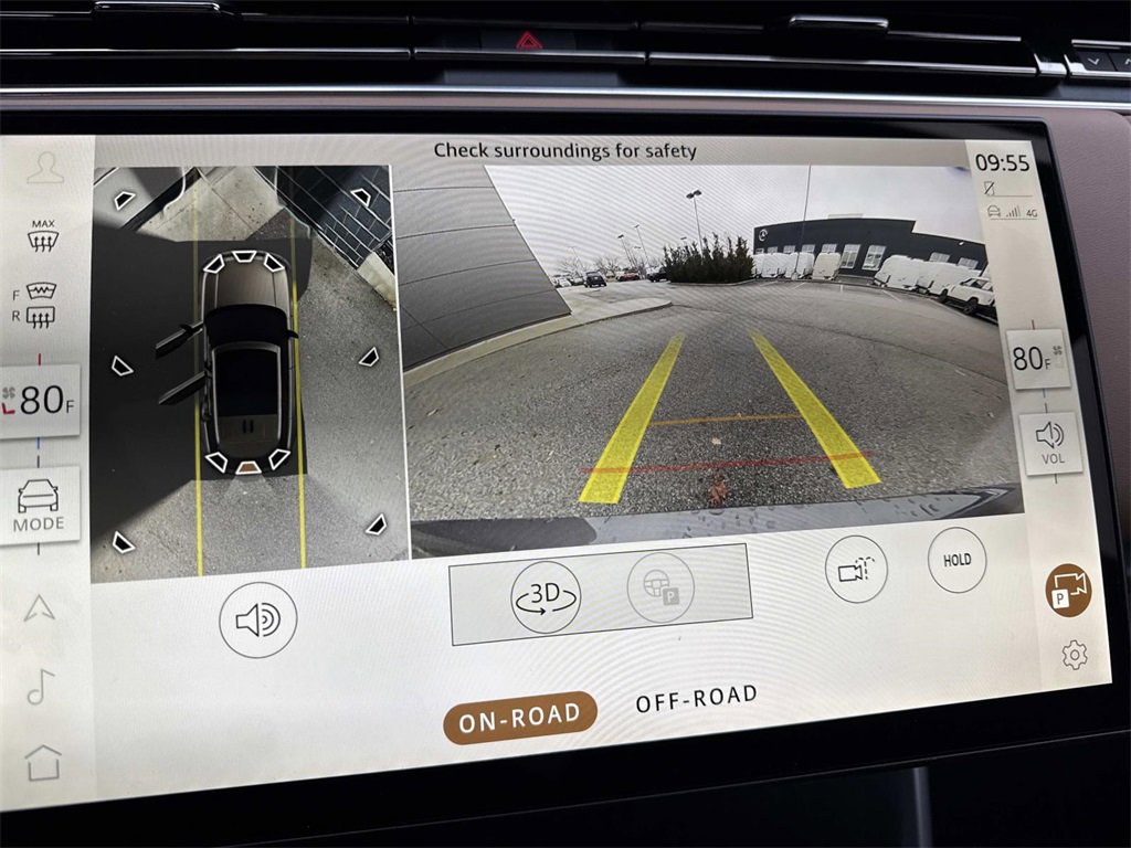 New 2025 Land Rover Range Rover SE image 25