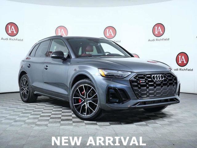 Used 2023 Audi SQ5 Premium Plus w/ Premium Plus Package AWD/4WD image 1