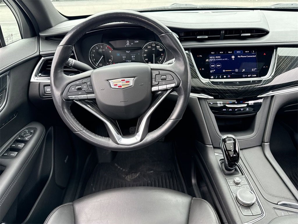 Used 2021 Cadillac XT6 Premium Luxury image 14