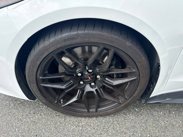 Used 2024 Chevrolet Corvette Z06 RWD image 12