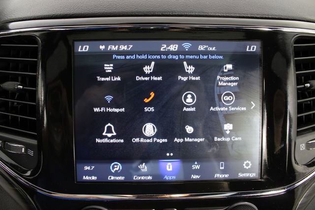 Used 2022 Jeep Grand Cherokee Laredo X image 4