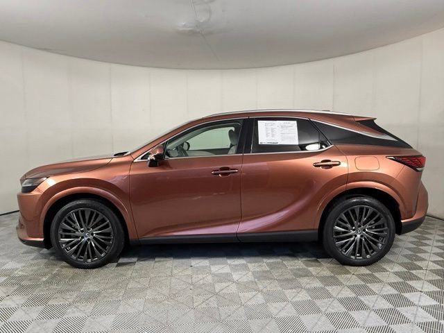 Used 2023 Lexus RX 350 FWD w/ Cold Area Package image 5