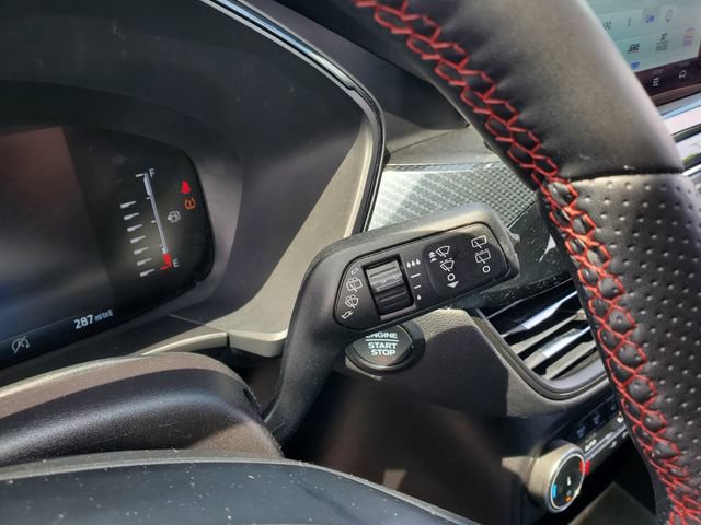 Used 2024 Ford Escape ST-Line AWD/4WD image 16