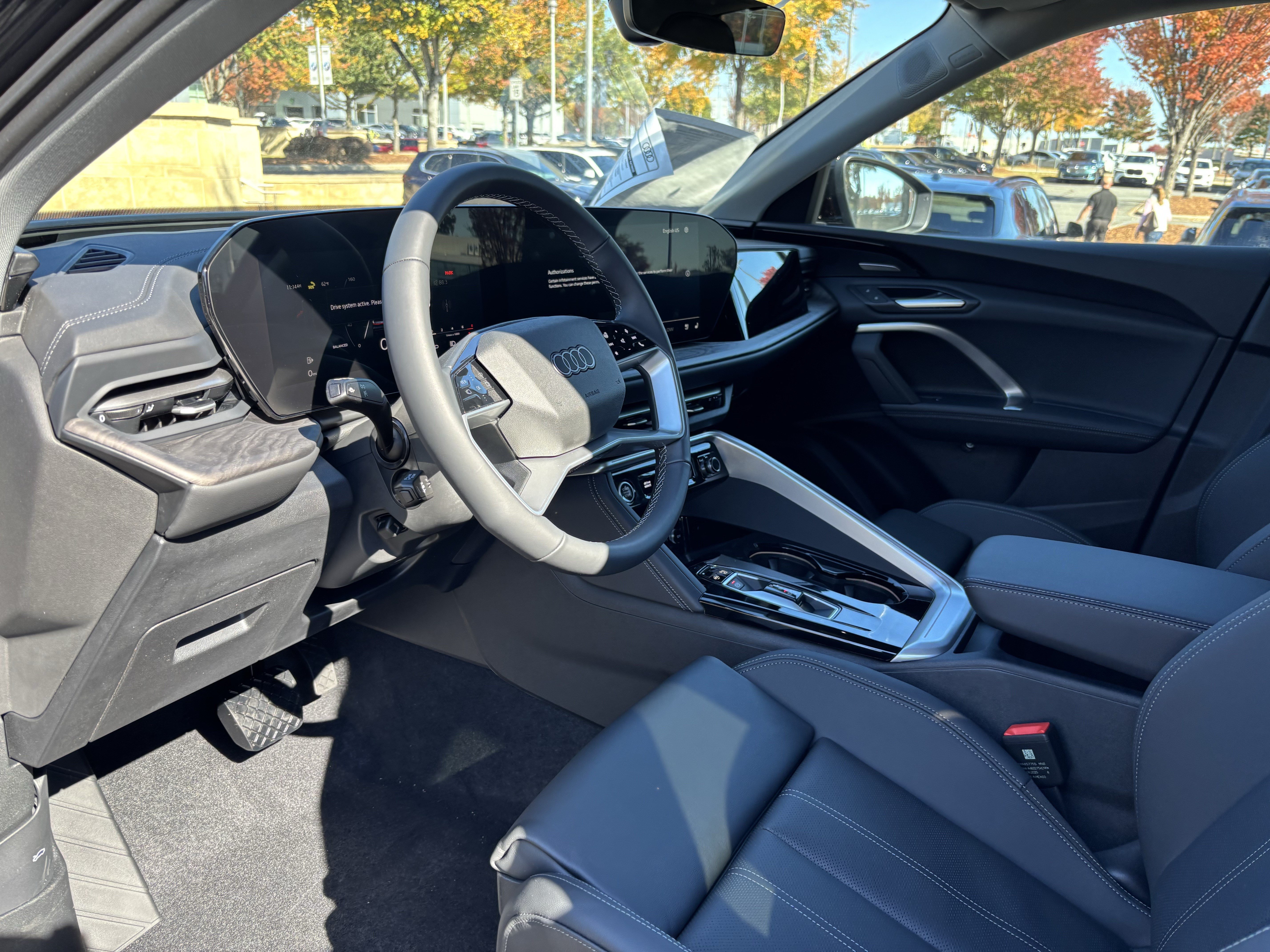 Certified 2025 Audi Q5 Premium AWD/4WD image 15