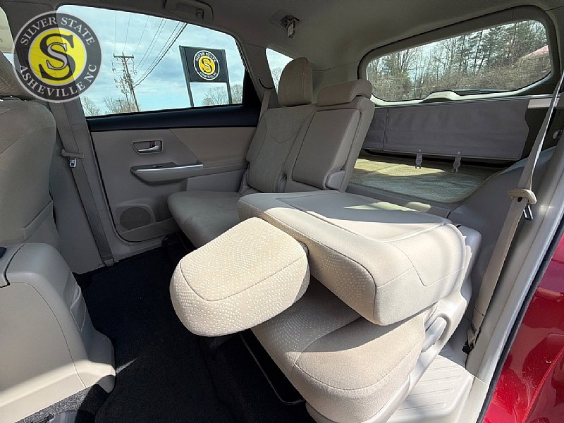 Used 2013 Toyota Prius V Two FWD image 15